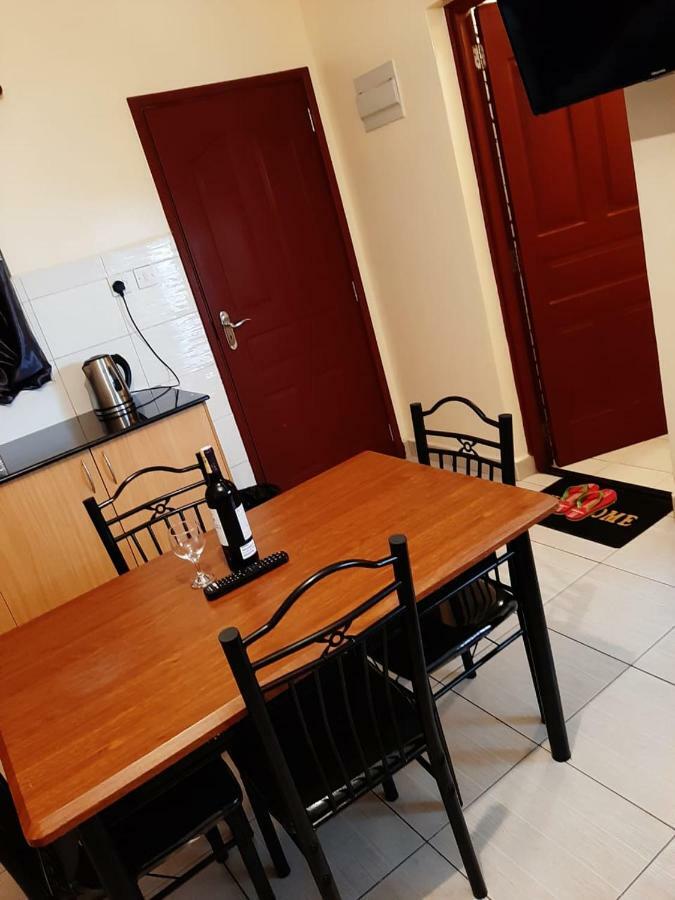 Mercy-Phillips Apartments Located At Eagle Tower Building Nairobi City Centre Zewnętrze zdjęcie