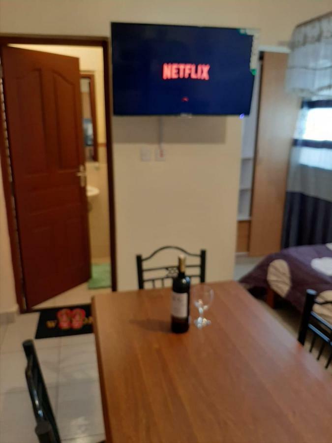 Mercy-Phillips Apartments Located At Eagle Tower Building Nairobi City Centre Zewnętrze zdjęcie
