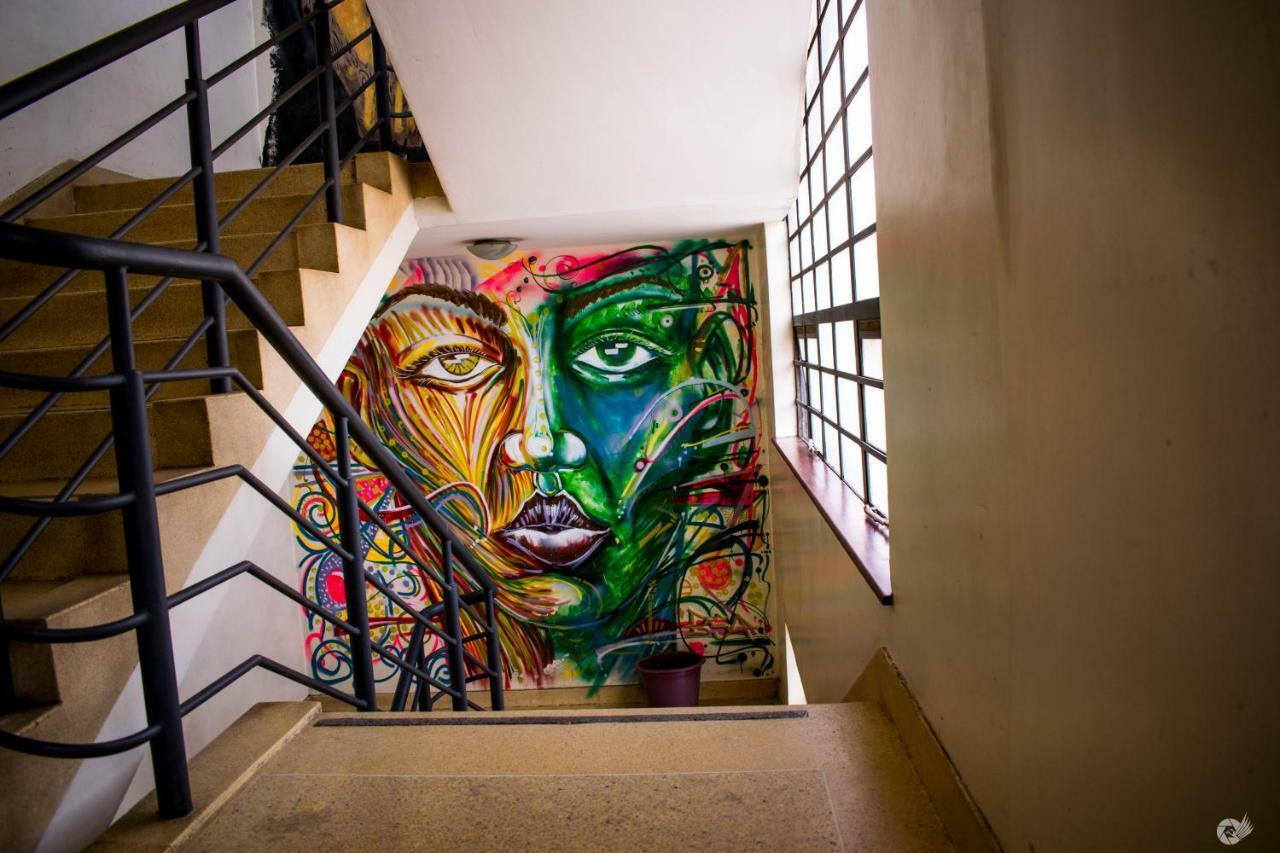 Mercy-Phillips Apartments Located At Eagle Tower Building Nairobi City Centre Zewnętrze zdjęcie