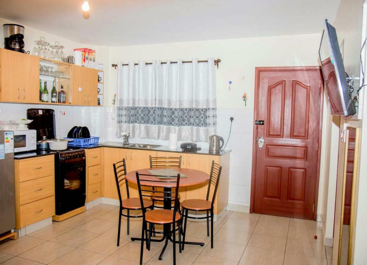 Mercy-Phillips Apartments Located At Eagle Tower Building Nairobi City Centre Zewnętrze zdjęcie