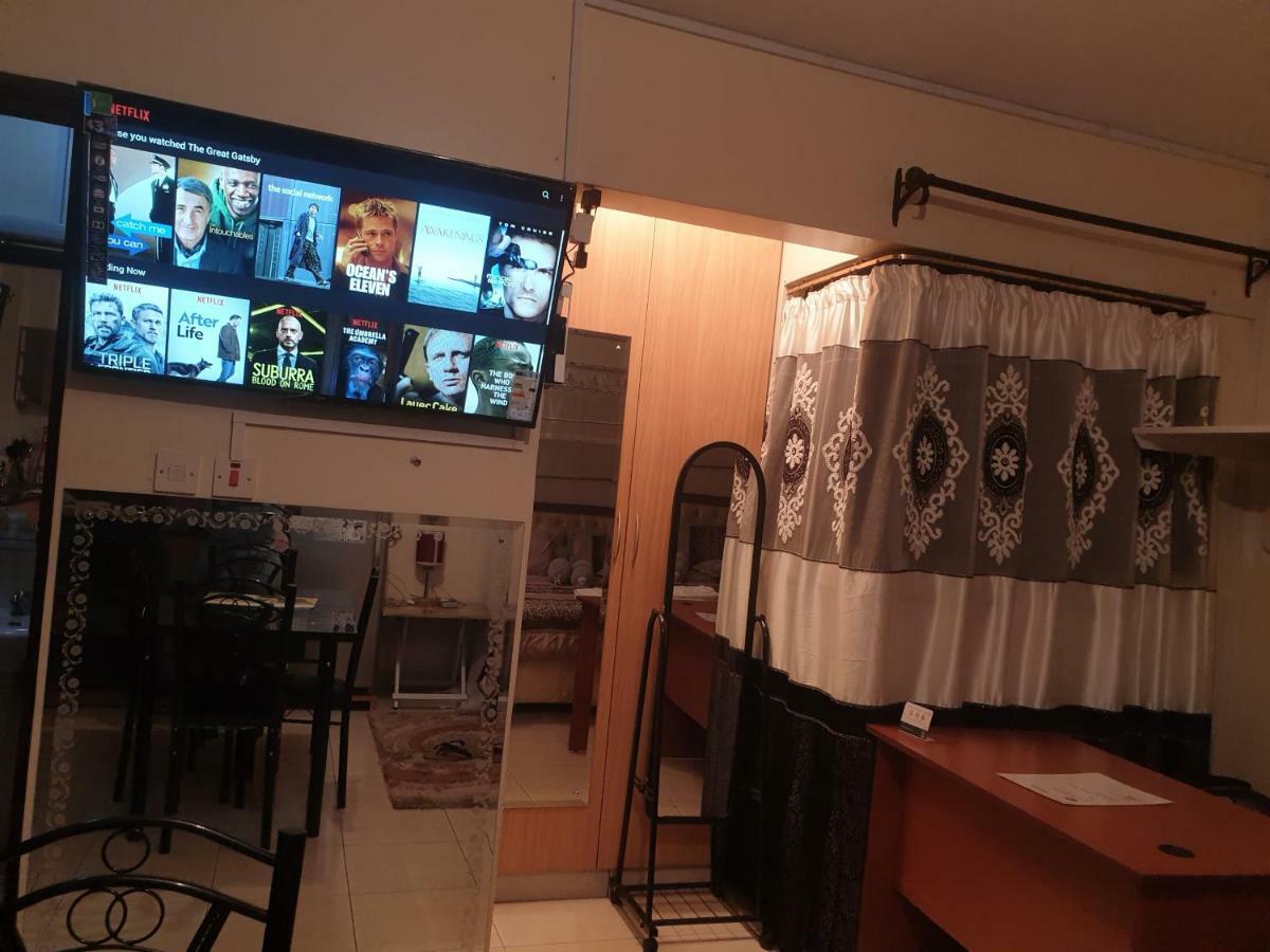 Mercy-Phillips Apartments Located At Eagle Tower Building Nairobi City Centre Zewnętrze zdjęcie